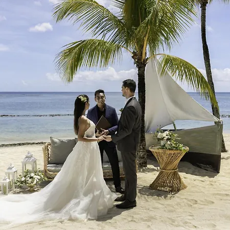 Victoria Beachcomber Resort & Spa-2