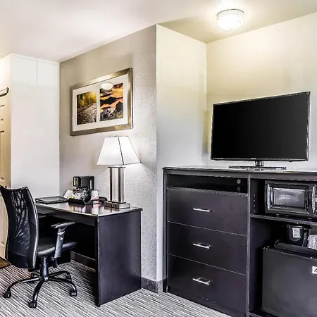 Quality Inn & Suites Westminster - Broomfield-2