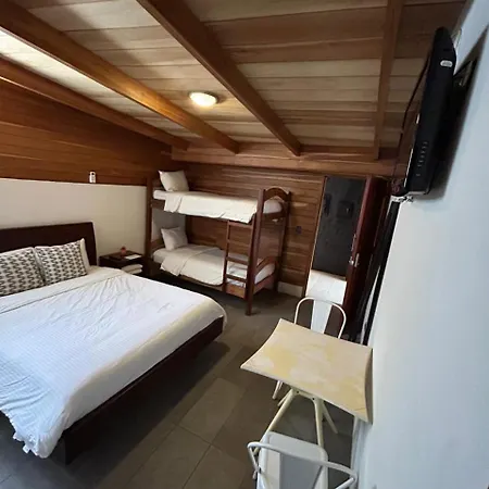 Casa Aura Beachfront B&B-2