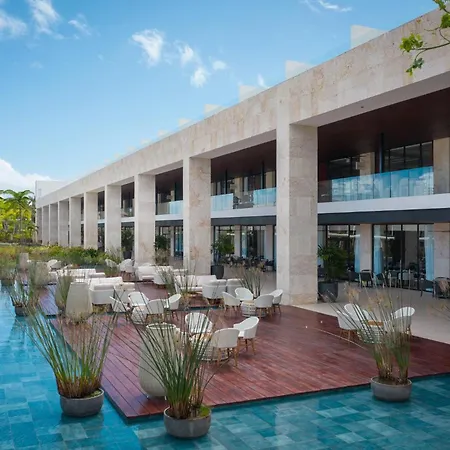 Live Aqua Punta Cana (Adults Only)-3