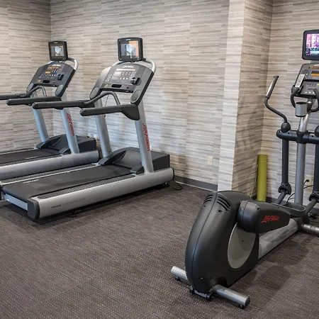 Courtyard By Marriott Norwich-2