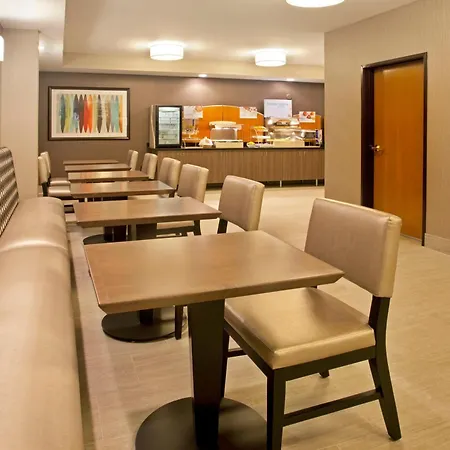 Holiday Inn Express Hotel & Suites Minneapolis - Minnetonka By Ihg-3