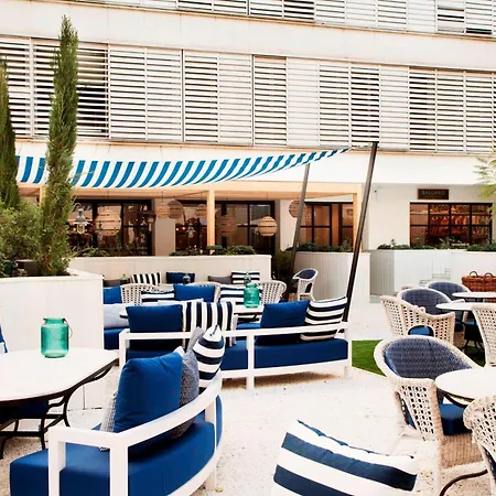 Ac Hotel Victoria Suites By Marriott-3