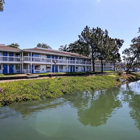 Motel 6-Oakland, Ca - Embarcadero-2