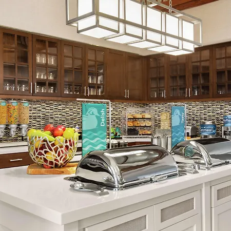 Homewood Suites By Hilton Kansas City Airport-3