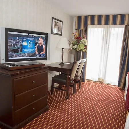 Hampton Falls Inn-3