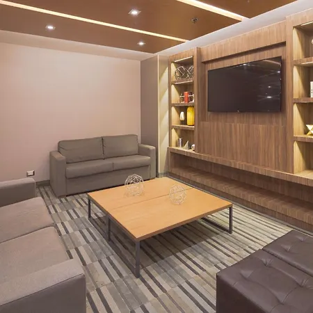 Hampton by Hilton Monterrey Galerías-3