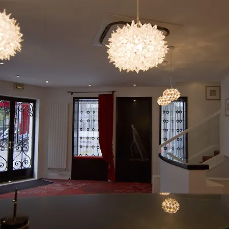Hotel Plaza Etoile-2