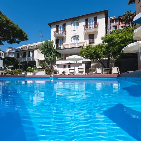 Coccodrillo Hotel & Apartments-3