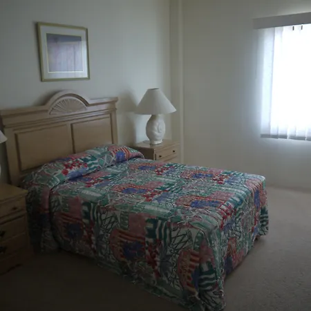 Aquarius Beach Tower-2