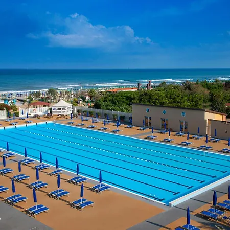 Grand Hotel Continental-2
