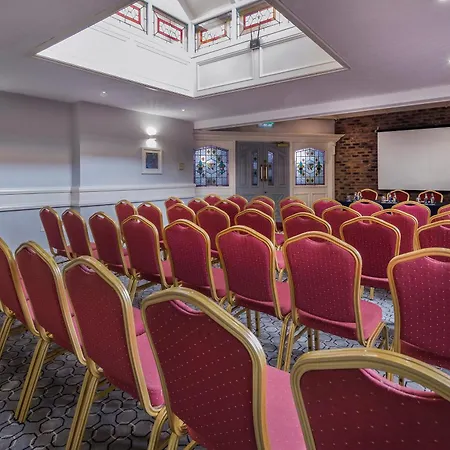 Treacys Oakwood Hotel, Shannon-2