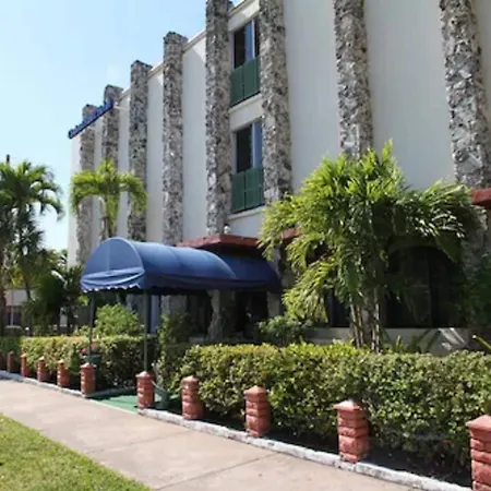 Hotel Chateaubleau-2