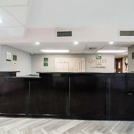 Quality Inn Near University Of Mobile-3