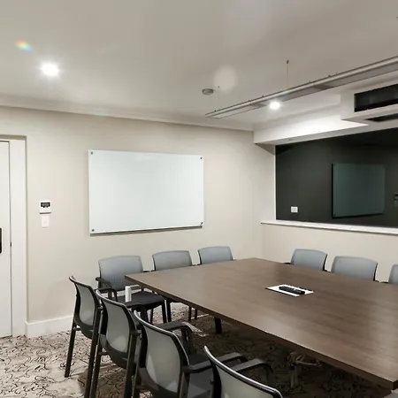 The Lurline Randwick-3