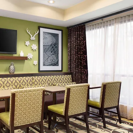 Hampton Inn Houston Willowbrook Mall-2