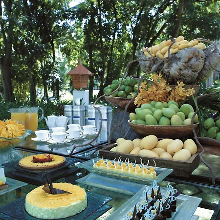 Shangri-La Mactan, Cebu-3