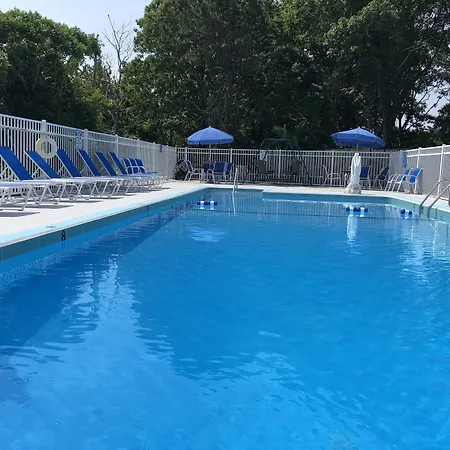 Travelodge By Wyndham Cape Cod Area-2