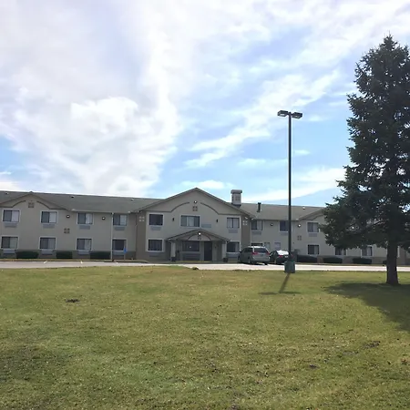 Quality Inn & Suites Howe - Sturgis-2