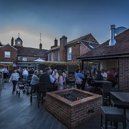 The Three Swans Hotel, Hungerford, Berkshire - The Coaching Inn Group-2