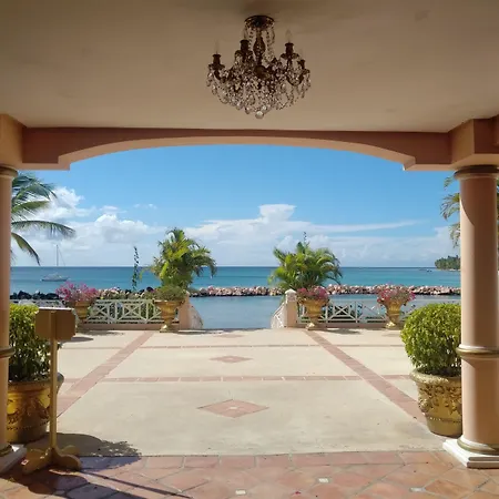 Coco Reef Resort & Spa-3