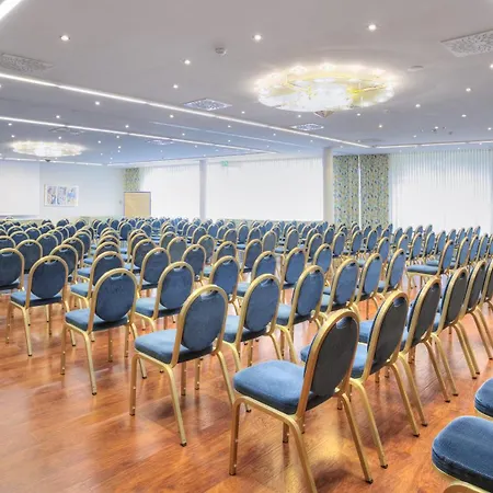 ACHAT Hotel Magdeburg-3