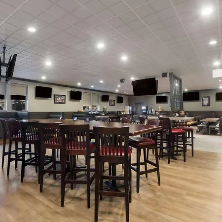 Best Western St Catharines Hotel & Conference Centre-2