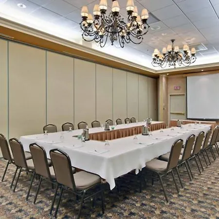 Holiday Inn & Suites Ottawa Kanata By Ihg-3