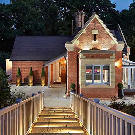 Alexander House Hotel & Utopia Spa-2