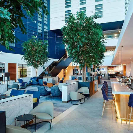 London Heathrow Marriott Hotel-3