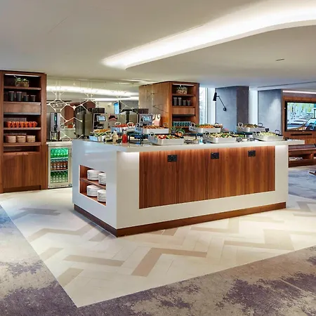London Heathrow Marriott Hotel-3