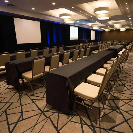 Embassy Suites By Hilton Detroit - Livonia/Novi-2