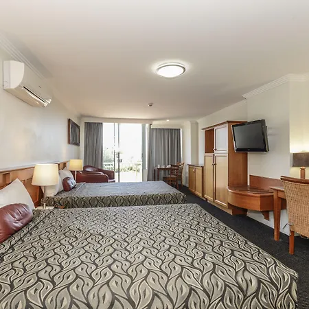 Burnett Riverside Hotel-3