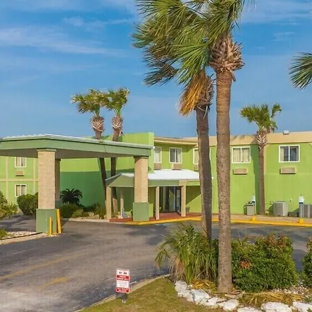 Quality Inn & Suites Corpus Christi Beachside-2