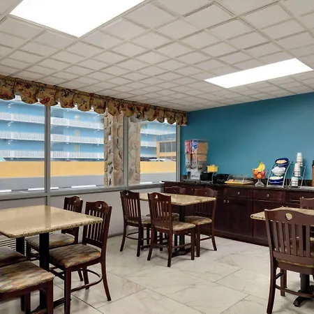 Days Inn By Wyndham Myrtle Beach-Beach Front-2