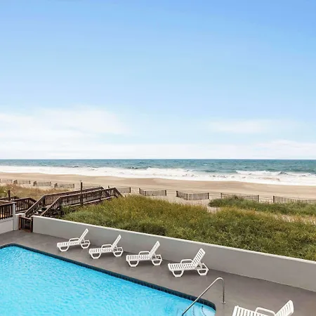 Days Inn By Wyndham Myrtle Beach-Beach Front-3