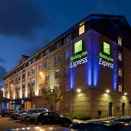 Holiday Inn Express Edinburgh - Leith Waterfront By Ihg-3