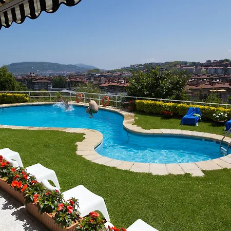 Hotel Avenida-2