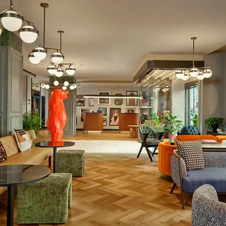 Radisson Red Berlin Kudamm-3