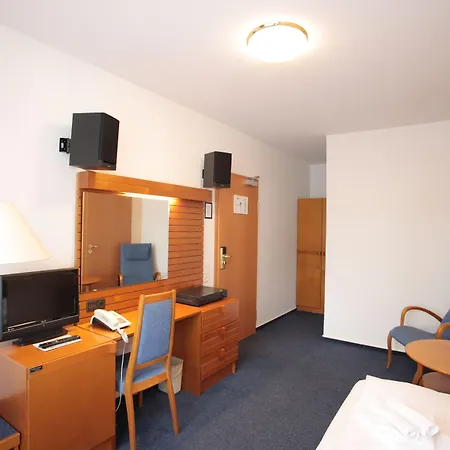 Hotel Am See-3
