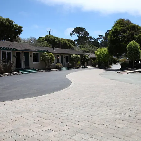 Sea Breeze Inn - Pacific Grove-3