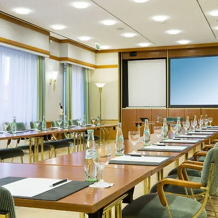 Wyndham Stralsund Hansedom-2