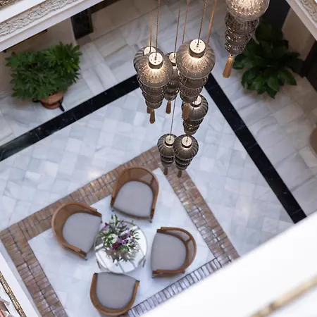 Hotel Gravina 51-3