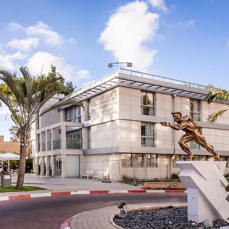 Kfar Maccabiah Business & Sport Hotel-3