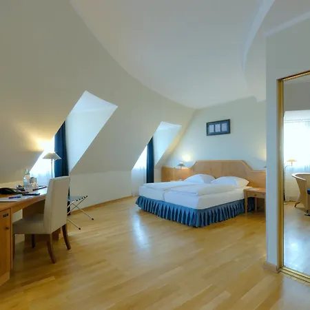 Hotel Luebecker Hof-2