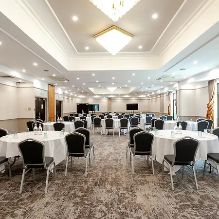 Cedar Court Bradford Hotel-2