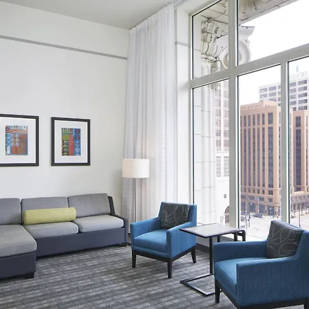 Residence Inn Milwaukee Downtown-2