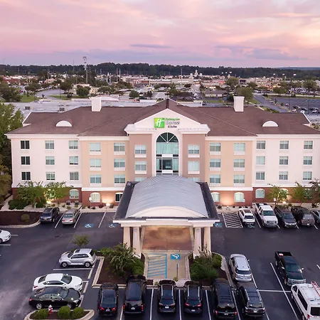 Holiday Inn Express & Suites Columbia-I-26 @ Harbison Blvd By Ihg-3