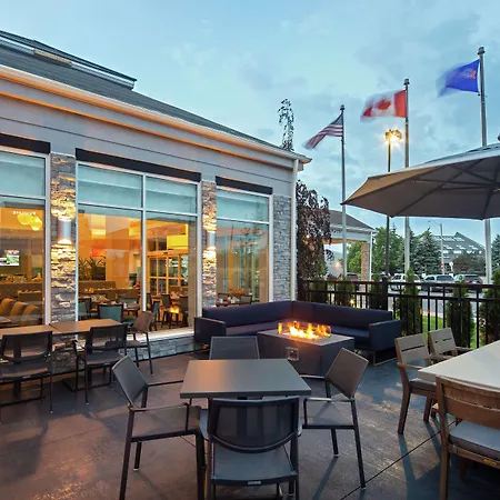 Hilton Garden Inn Toronto-Oakville-3