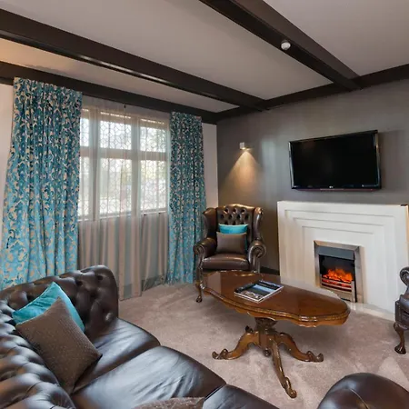 Scenic Hotel Cotswold-2